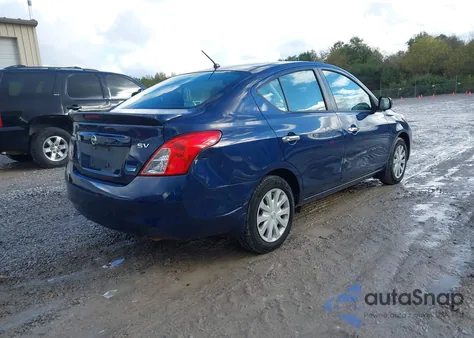 2013 Nissan Versa 1.6 Sv z USA, uszkodzony, nr VIN 3N1CN7AP0DL830993